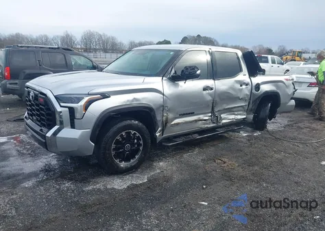 2023 Toyota Tundra Crewmax Sr/Crewmax Sr5 из США, поврежденный, VIN 5TFLA5DB1PX097696